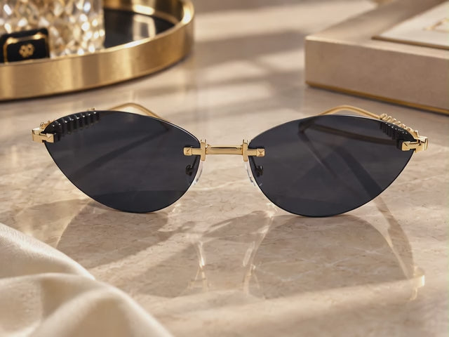Gold Rockstud Rimless